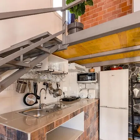 El Rinconcito: Cozy Space In A Seaside Village Apartment